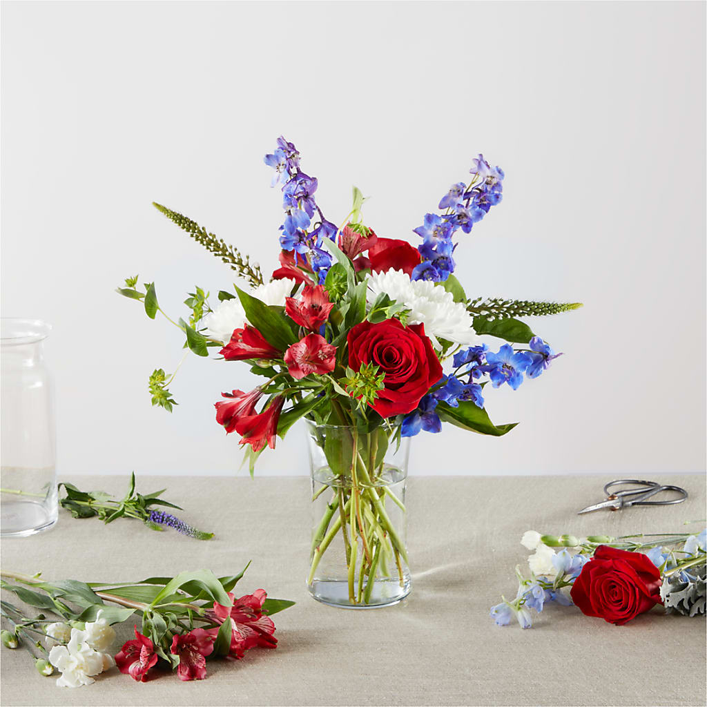 Star Spangled - A Florist Original – Fox Run Florist, Pinellas Park FL