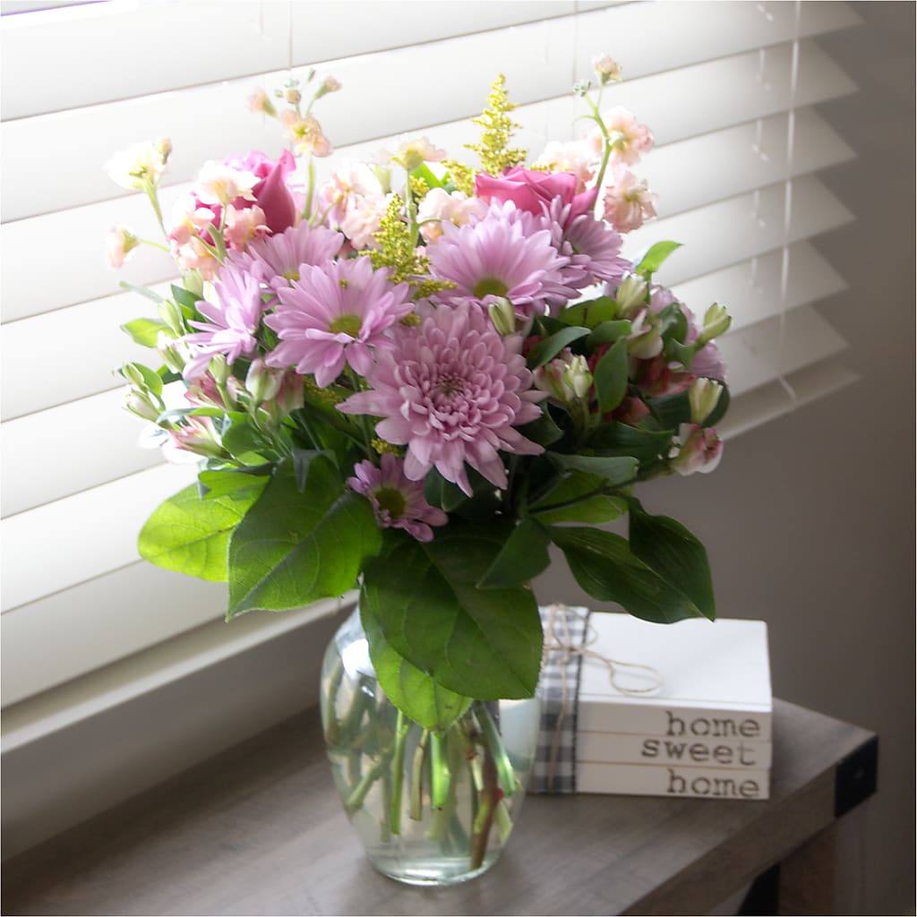 Pastel Tradition - A Florist Original – Fox Run Florist, Pinellas Park FL