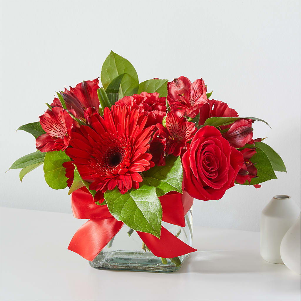 Red Hot Bouquet – Fox Run Florist, Pinellas Park FL