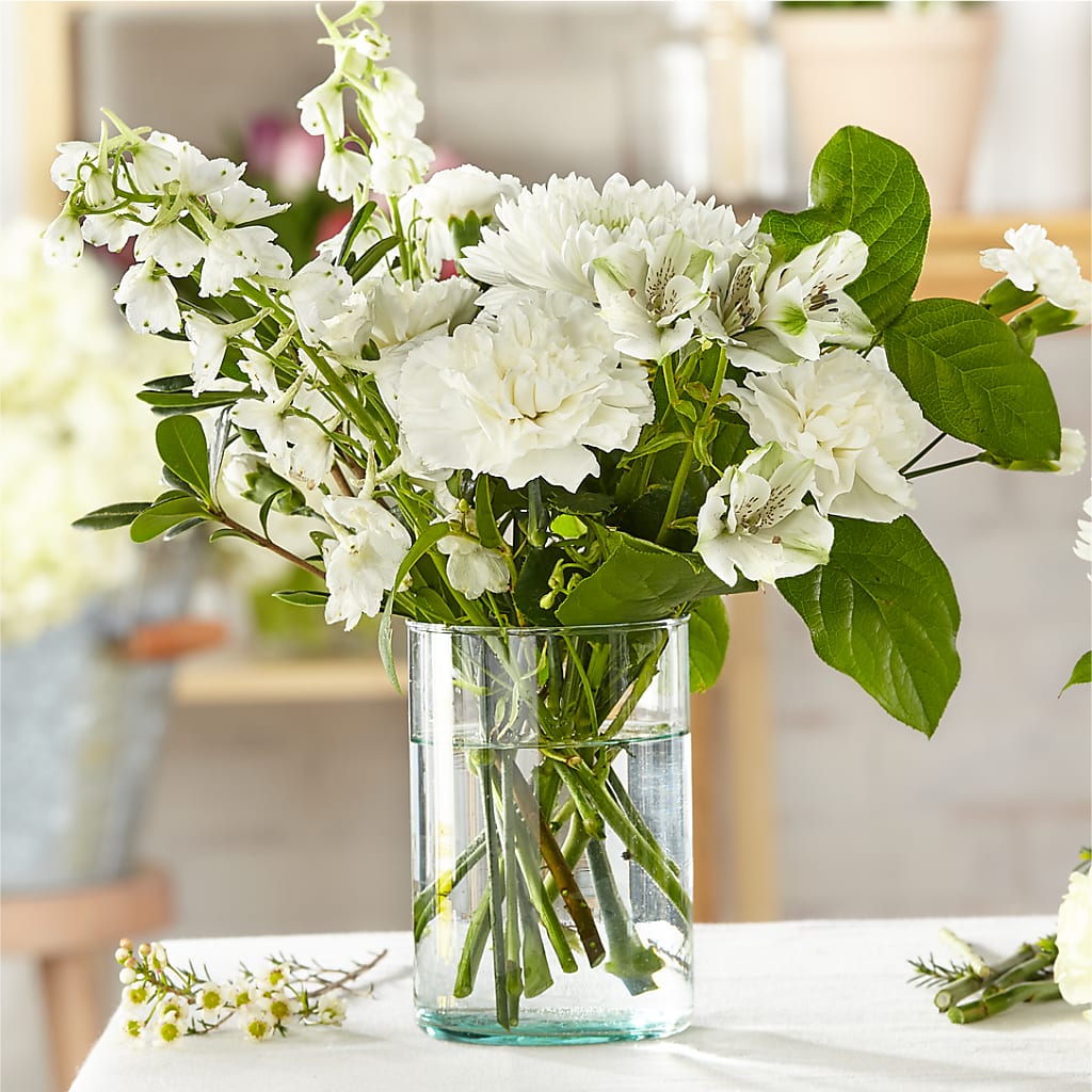 Classic Ivory – A Florist Original –  Fox Run Florist, Pinellas Park FL