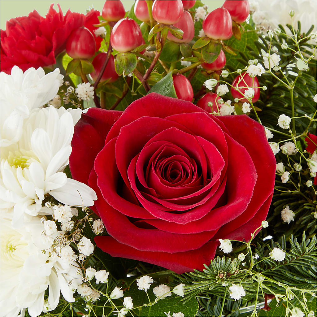 Chance of Flurries Bouquet –  Fox Run Florist, Pinellas Park FL